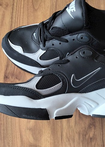 Nike Siyah Kadın Spor Ayakkabı - Görsel 4