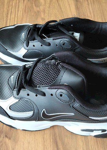 Nike Siyah Kadın Spor Ayakkabı - Görsel 5