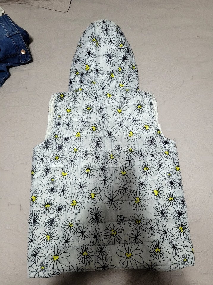 Civil Kız Çocuk Çiçek Desenli Kapüşonlu Yelek - Görsel 2