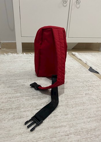 Kırmızı Baskılı Kadın Bel Çantası - Görsel 3