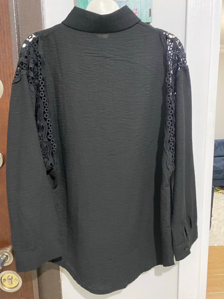 Düğmeli Siyah Kadın Gömlek - Görsel 3