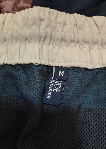 Erkek Baskılı Kemerli Mini Deniz Şortu - Görsel 6