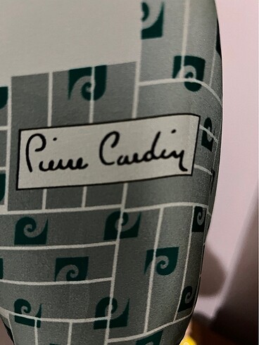 Beden çeşitli Renk Pierre Cardin ipek eşarp