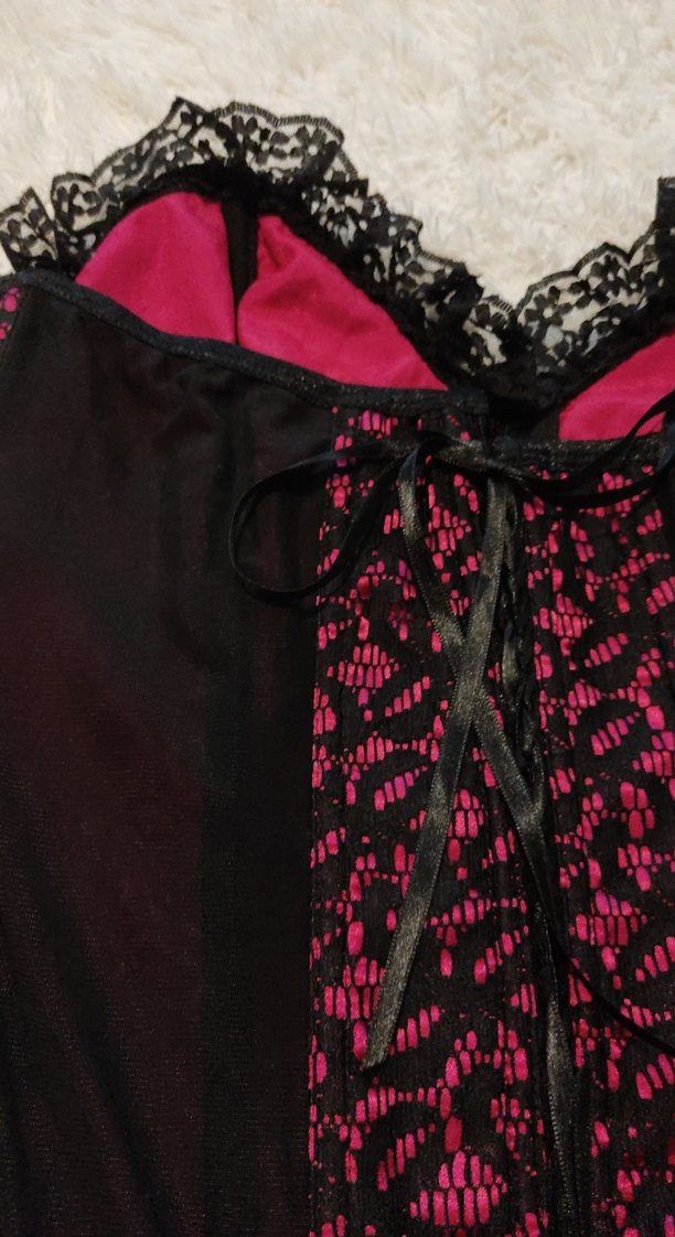 Y2K Dantel Detaylı Pembe Gotik Straplez Büstiyer - Görsel 5