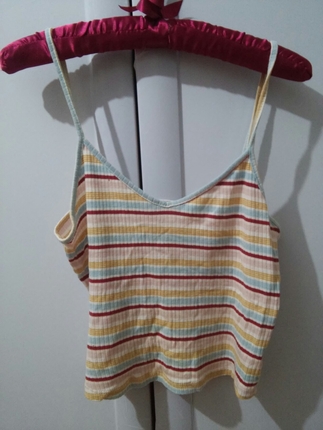Bershka Askılı Üst