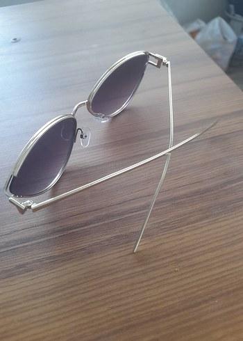 Güneş Gözlüğü Şeffaf Çerçeve - Görsel 3