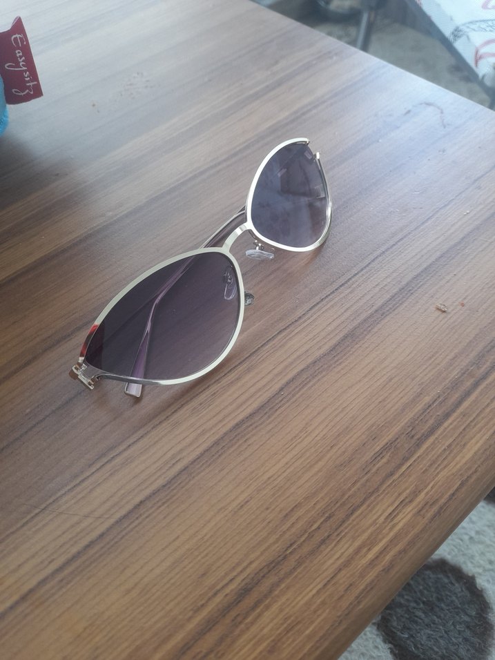 Güneş Gözlüğü Şeffaf Çerçeve - Görsel 2