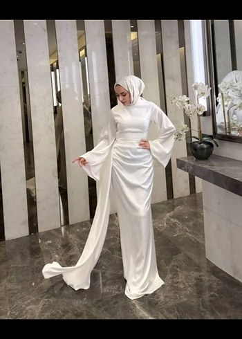 Uzun Beyaz Tesettür Abiye Elbise - Görsel 3
