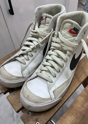 38 Beden Kadın Beyaz Nike Spor Ayakkabı