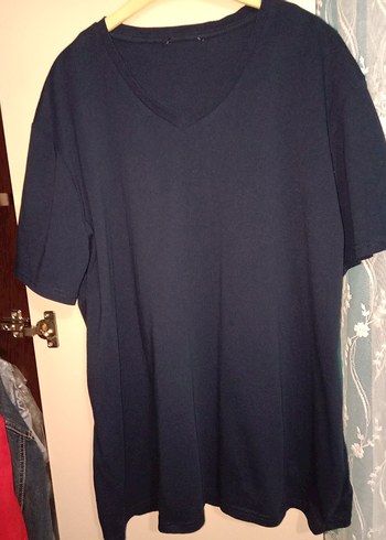 LC Waikiki Erkek Lacivert Oversize V Yaka T-shirt