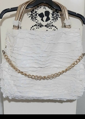Zincir Detaylı Beyaz Kadın Çanta - Görsel 4