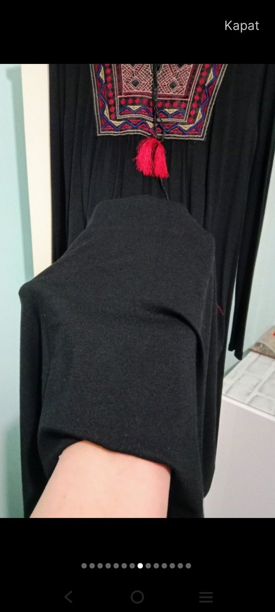 Püsküllü Nakışlı Siyah Bohem Kısa Elbise - Görsel 5