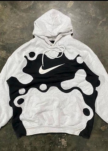 Baskılı Gri Beyaz Kapüşonlu Sweatshirt
