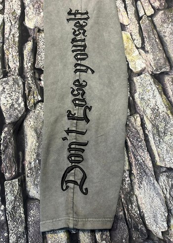 Nakışlı Gri Bol Kesim Denim Erkek Pantolon - Görsel 3