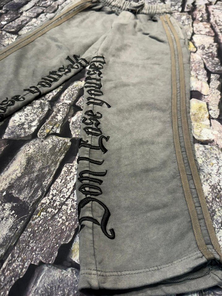 Nakışlı Gri Bol Kesim Denim Erkek Pantolon - Görsel 5