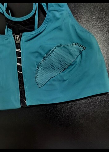 Nike Yamalı orijinal nike bra
