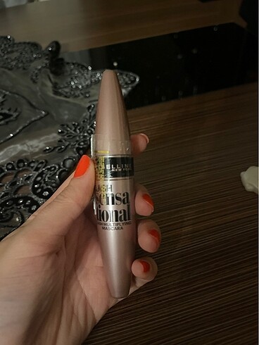  Beden Renk Maybelline lash sensational maskara