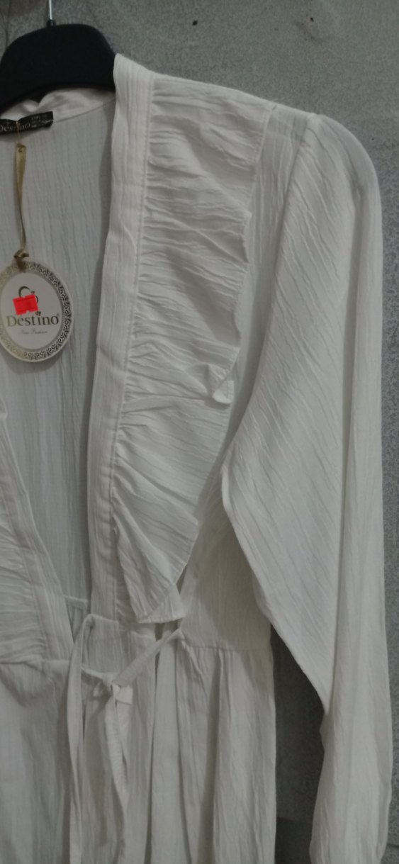 Uzun Kollu Beyaz Keten Fırfırlı Kadın Gömlek - Görsel 3