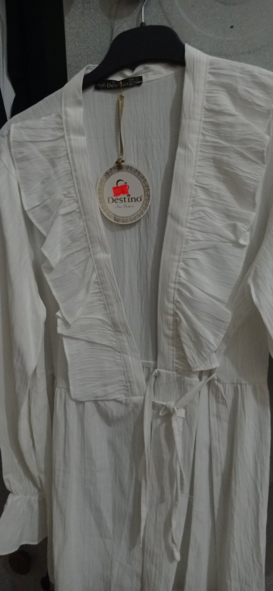 Uzun Kollu Beyaz Keten Fırfırlı Kadın Gömlek - Görsel 2