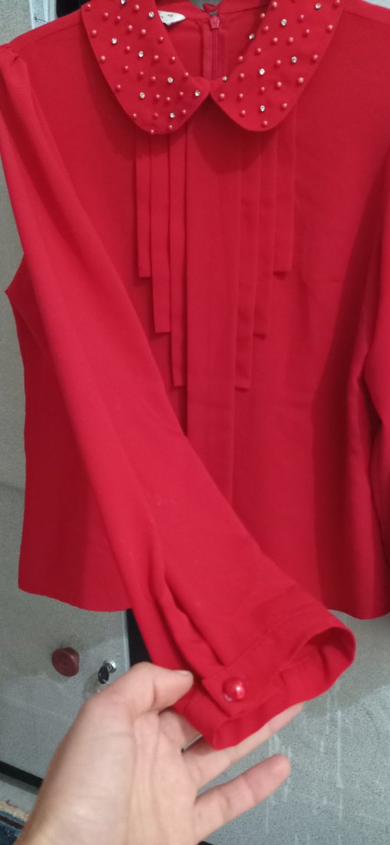 Kırmızı, Yakalı, Düğmeli Kadın Gömlek - Görsel 5