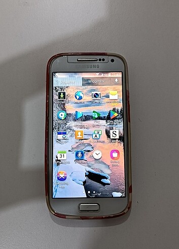 Samsung akıllı telefon 