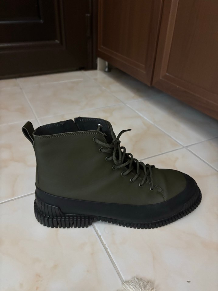 Erkek Bot - Görsel 2