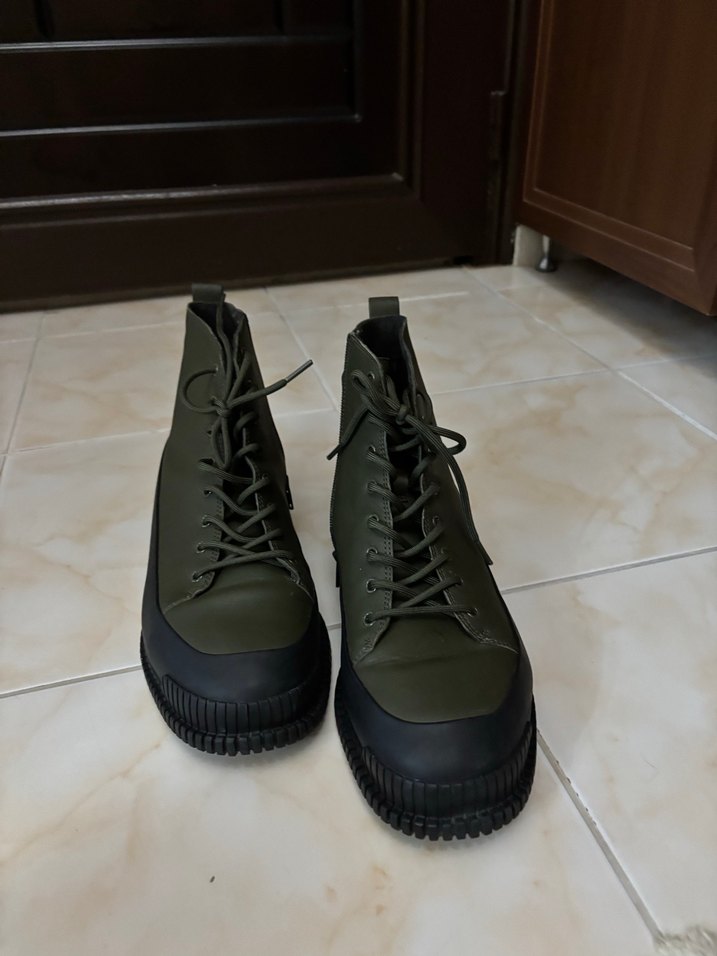 Erkek Bot - Görsel 4