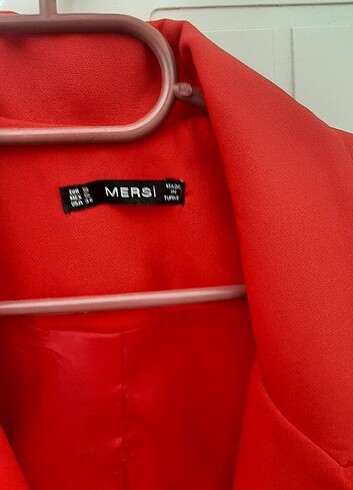 s Beden #kırmızı blazer ceket