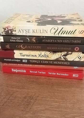  Ayşe Kulin, Pelin Çift, Nevzat Tarhan, Ali Köse, Selman Kayabaşı