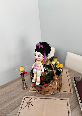 Monster High Pastel Renkli El Örgüsü Bebek