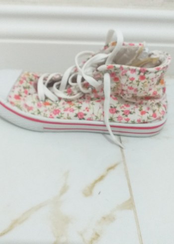 Çiçek Desenli Pembe Kadın Dolgu Topuk Spor Ayakkabı - Görsel 3