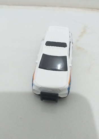 Beyaz Renkli Ambulans Oyuncak Araba - Görsel 2