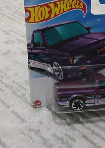 Mor Hot Wheels Oyuncak Araba - Görsel 2