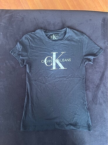 Calvin Tshirt