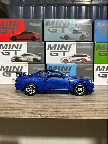  Welly Nissan Skyline