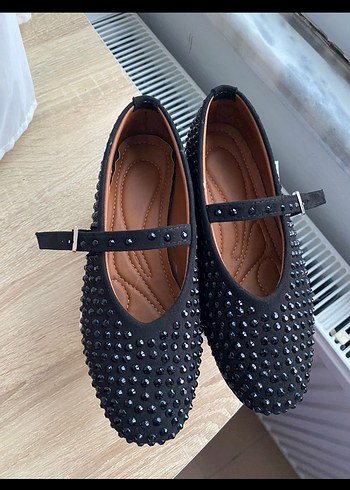 Sivri Tokalı Siyah Kadın Topuklu Babet - Görsel 3