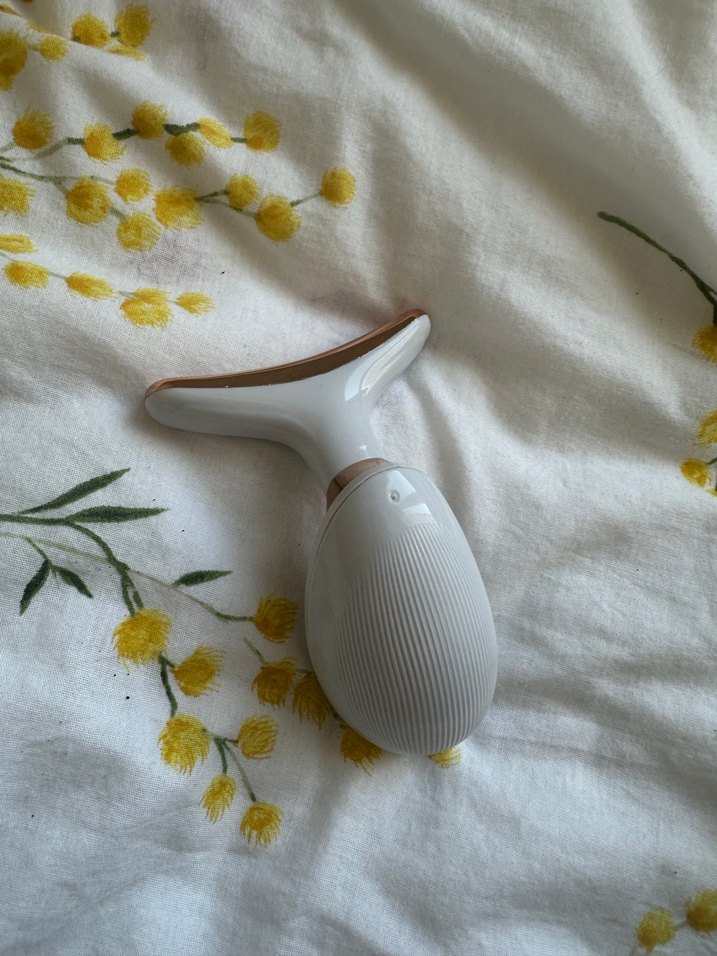 Yüz Masaj Aleti - Görsel 3