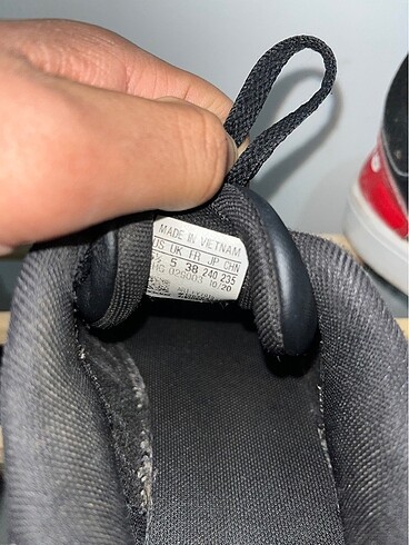 38 Beden adidas ayakkabı