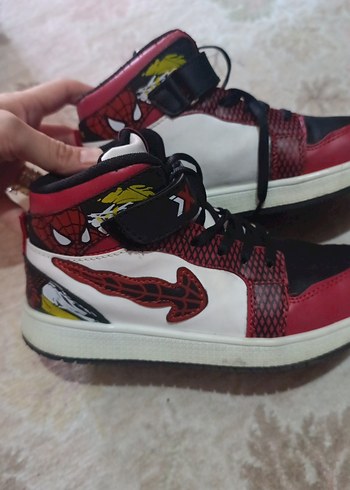 Erkek Çocuk Renkli spiderman Desenli Spor Ayakkabı