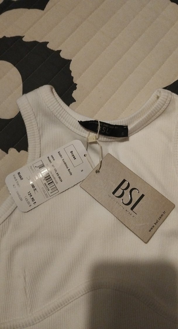 Beyaz Spor Crop Atlet - Görsel 5