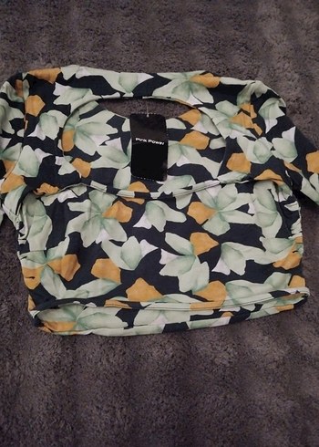 sirt dekolteli crop - Görsel 5