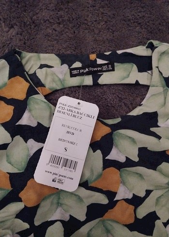 sirt dekolteli crop - Görsel 3