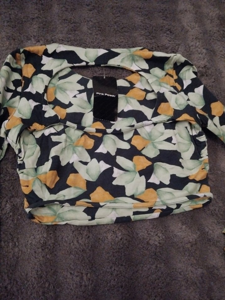 sirt dekolteli crop - Görsel 5