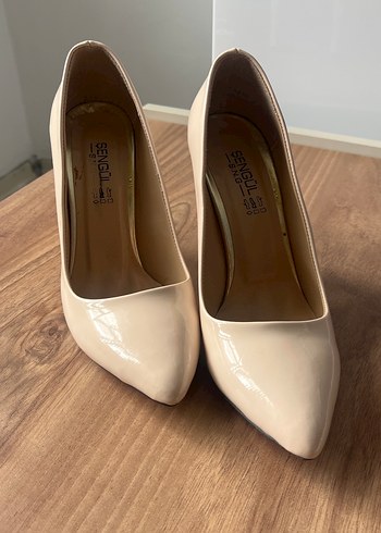 Diğer Bej Kadın Kalın Topuklu Stiletto
