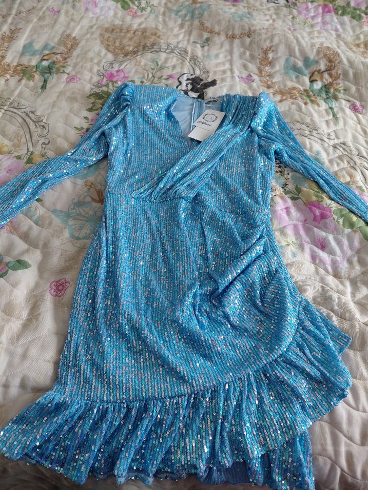 Mavi Pullu Uzun Kollu payetli Abiye Elbise - Görsel 4