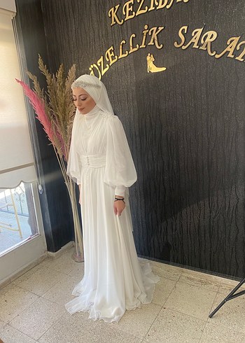 Uzun Kol Drapeli Beyaz Tesettür Abiye - Görsel 4