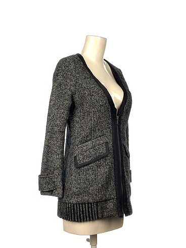 ipekyol ipekyol Blazer %70 İndirimli.