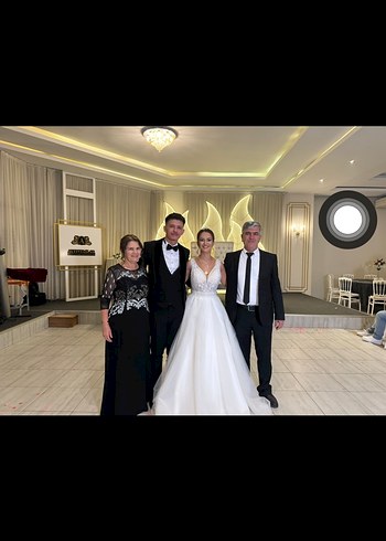 Gelinlik V Yaka Beyaz Uzun A Kesim Gelinlik