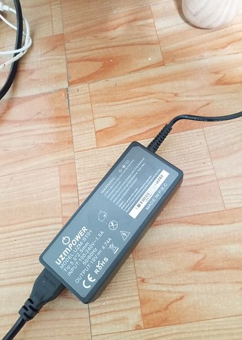 GRİ TOSHİBA SATELLİTE A300 DİZÜSTÜ BİLGİSAYAR - Görsel 4