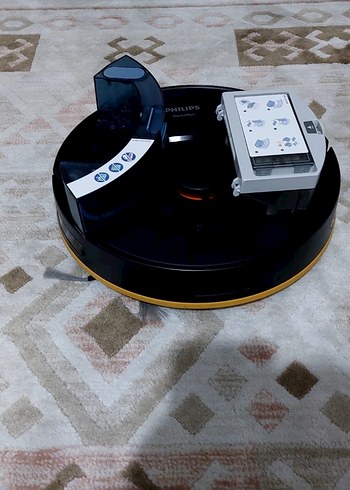 Philips Siyah Robot Elektrikli Süpürge ux200 serisi faturalıdır - Görsel 5